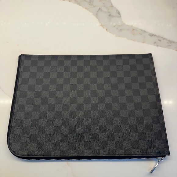 Louis Vuitton Pochette Jour Clutch GM Black Canvas - Picture 2 of 3